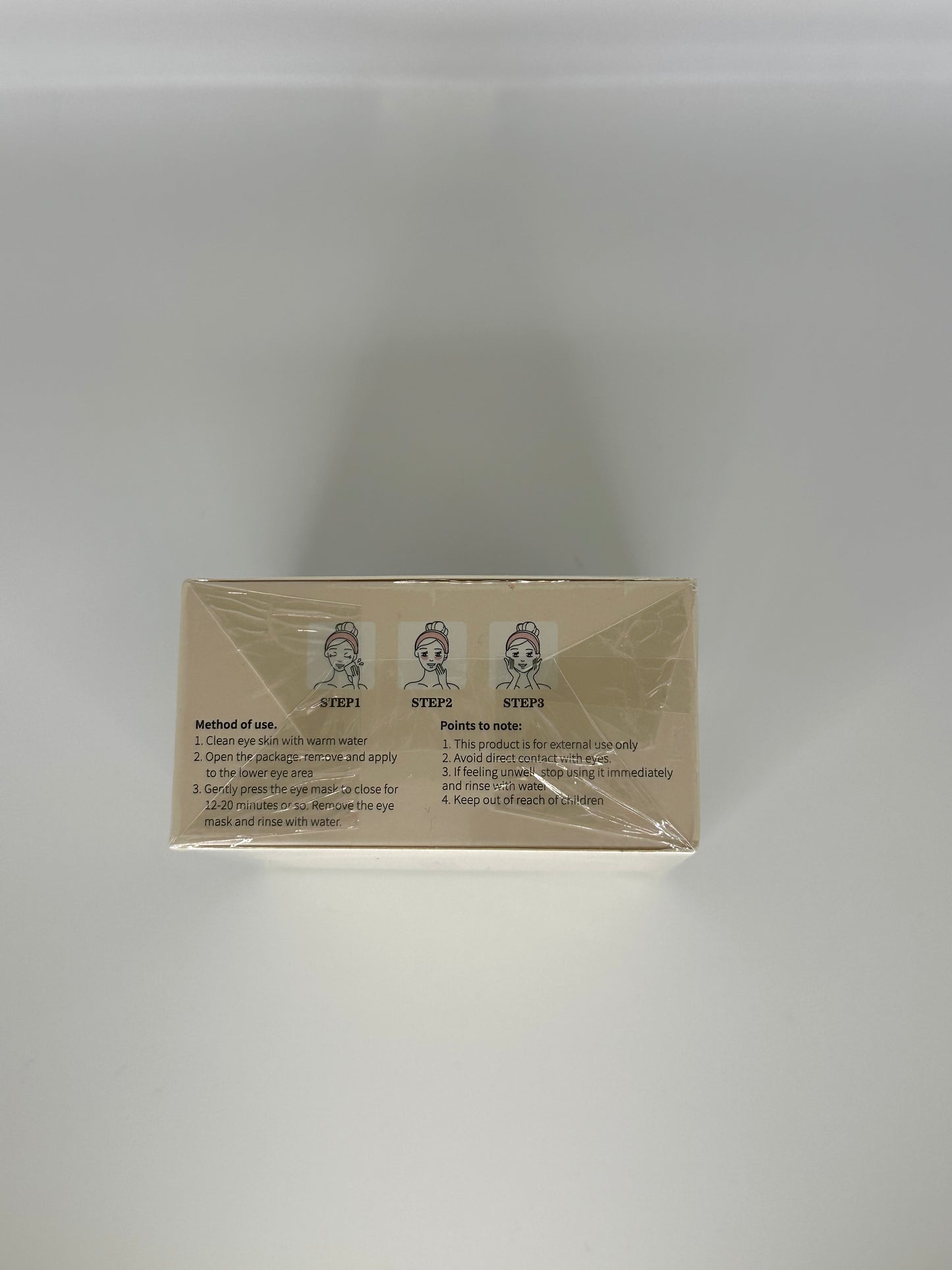 Collagen eye masks